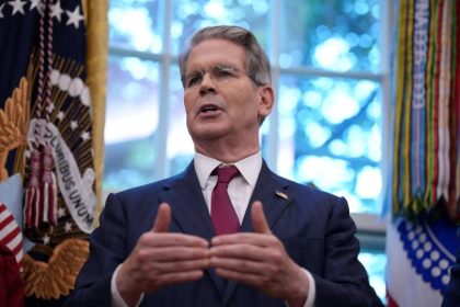 U.S. Treasury Secretary Scott Bessent Praises Bitcoin's Resilience