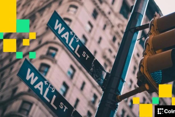 Wall Street Divided on Coinbase’s (COIN) Path Forward After Q3 Earnings Beat