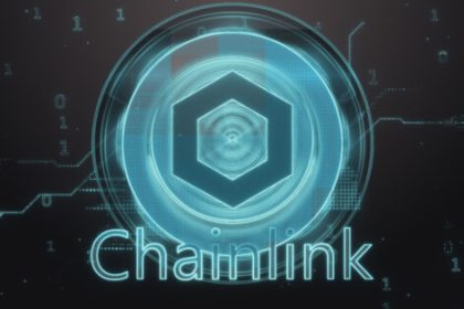 Chainlink Eyes $10.50 Recovery as Technical Indicators Show Mixed Signals